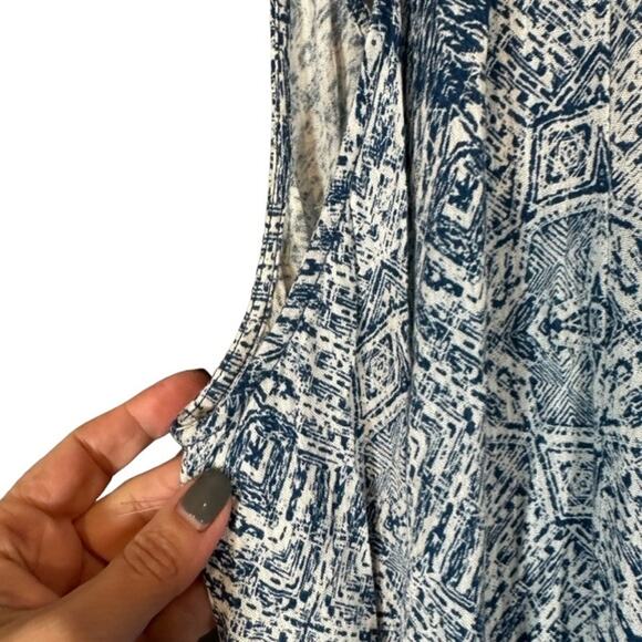 Love Stitch Blue & White Print Strappy Comfortable Long Maxi Dress Women Sz M - Picture 14 of 14